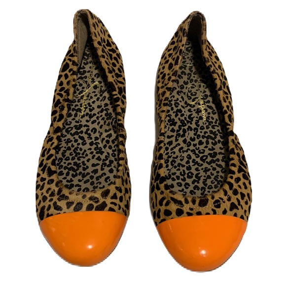 Jessica Simpson Leopard Print Flats - Picture 1 of 5